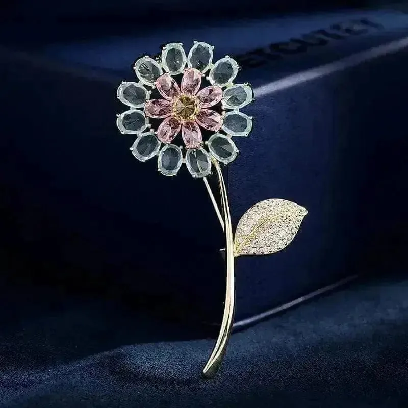 🌻 Zircon Inlaid Sun Flower Brooch - Nature's Elegance 🌻