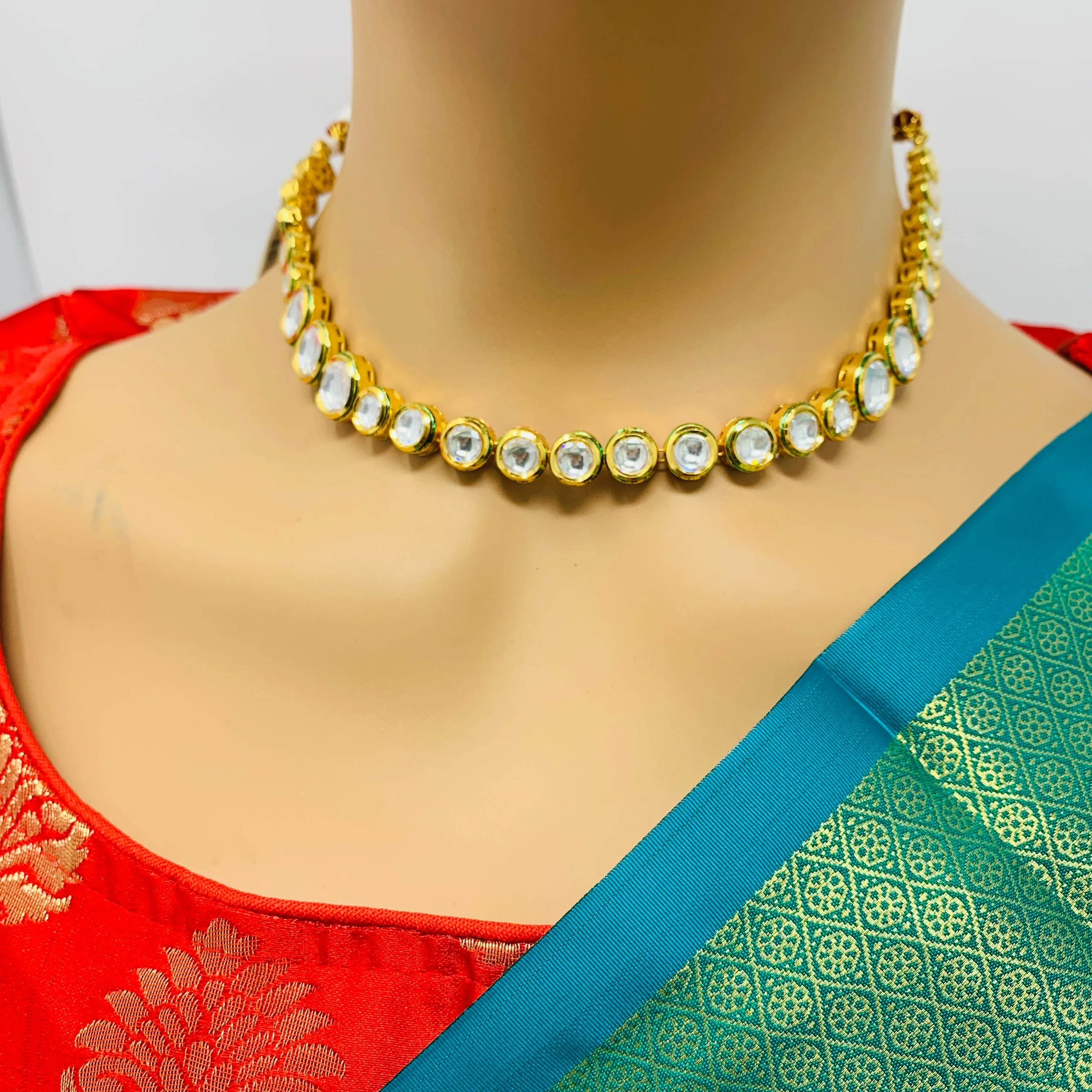 Designer Single Layer White Kundan Necklace with Earrings (D201)