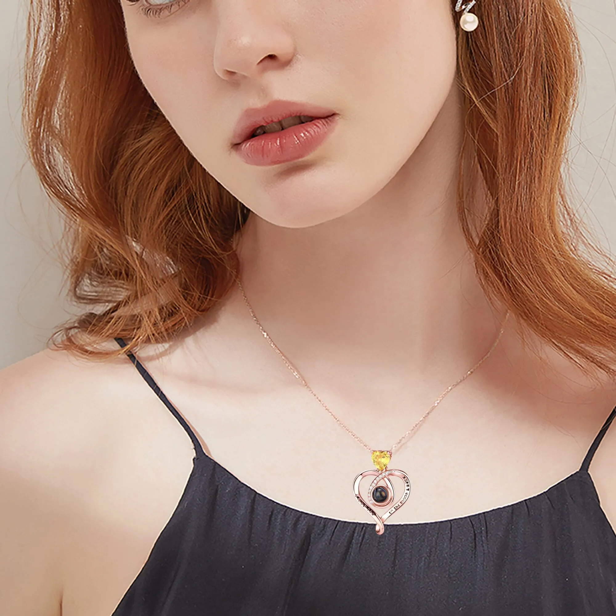 Love with customizable photosProjection Necklace Pendant Jewelry For Lover Girlfriend