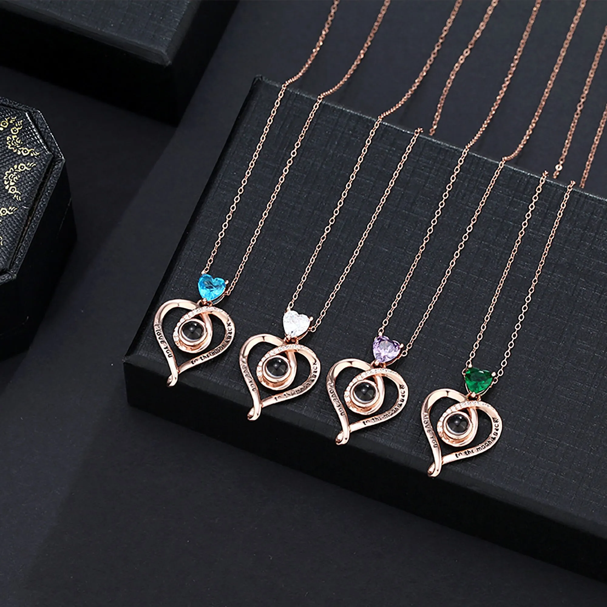 Love with customizable photosProjection Necklace Pendant Jewelry For Lover Girlfriend