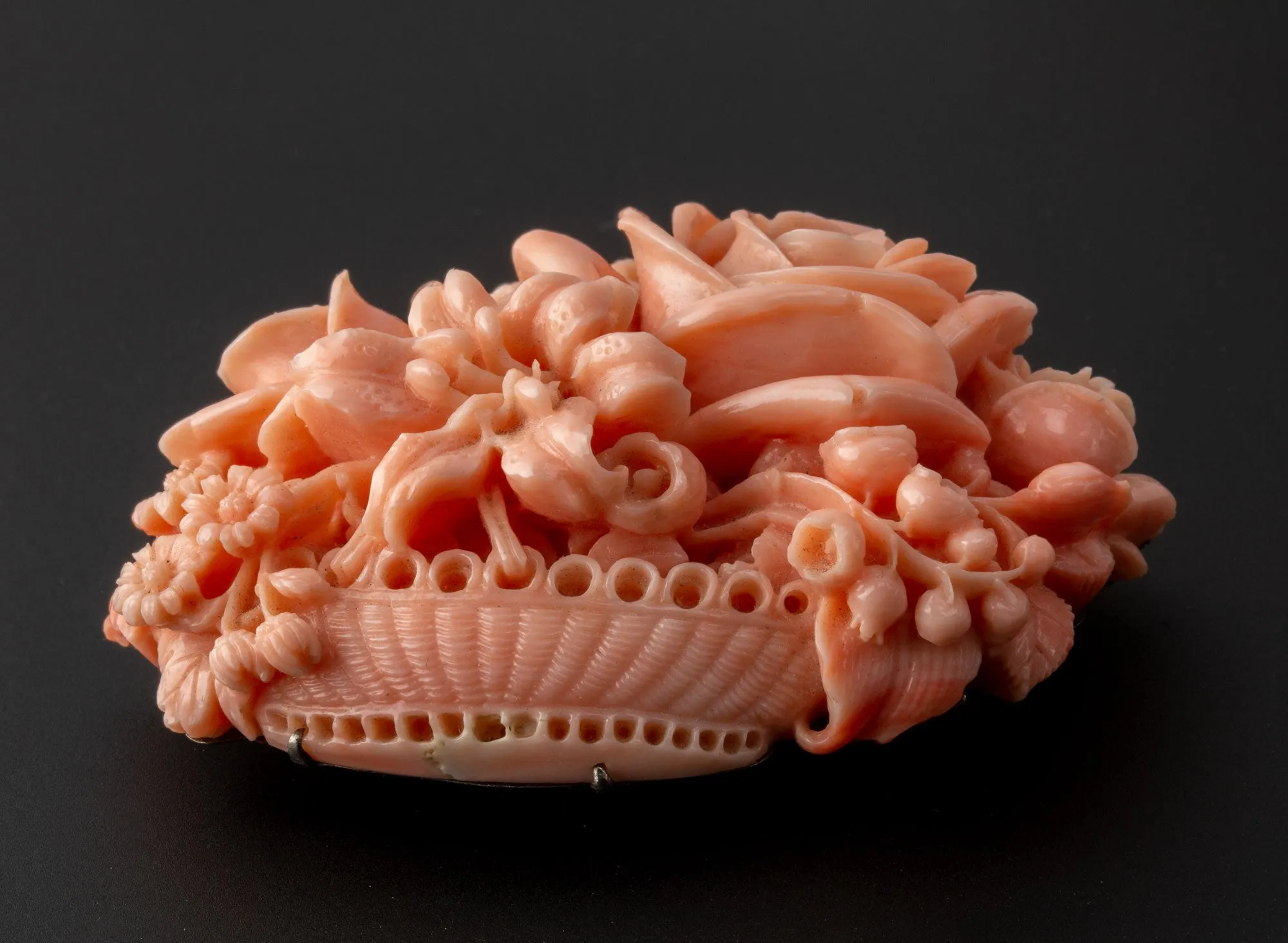 Mediterranean Angeskin Coral, Japanese Obidome sash ornament/belt buckle flower basket. j-pdja763sbk