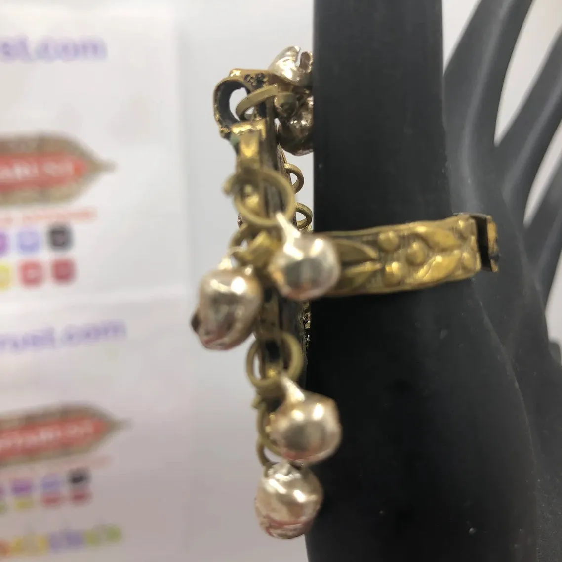 Multicolor Glass Stones Kuchi Statement Ring