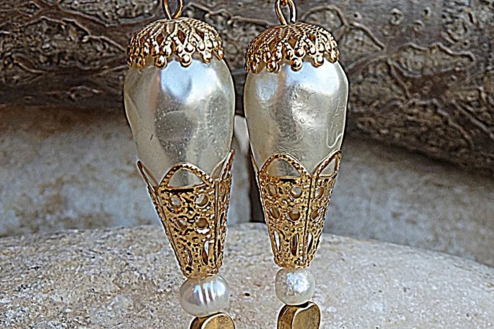 Pearl earrings
