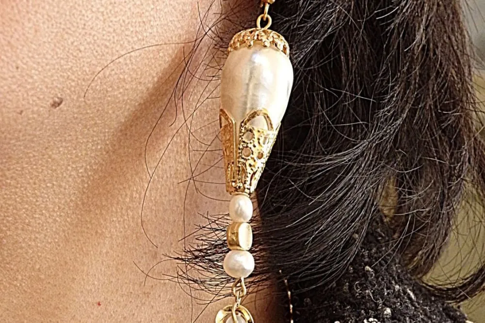 Pearl earrings