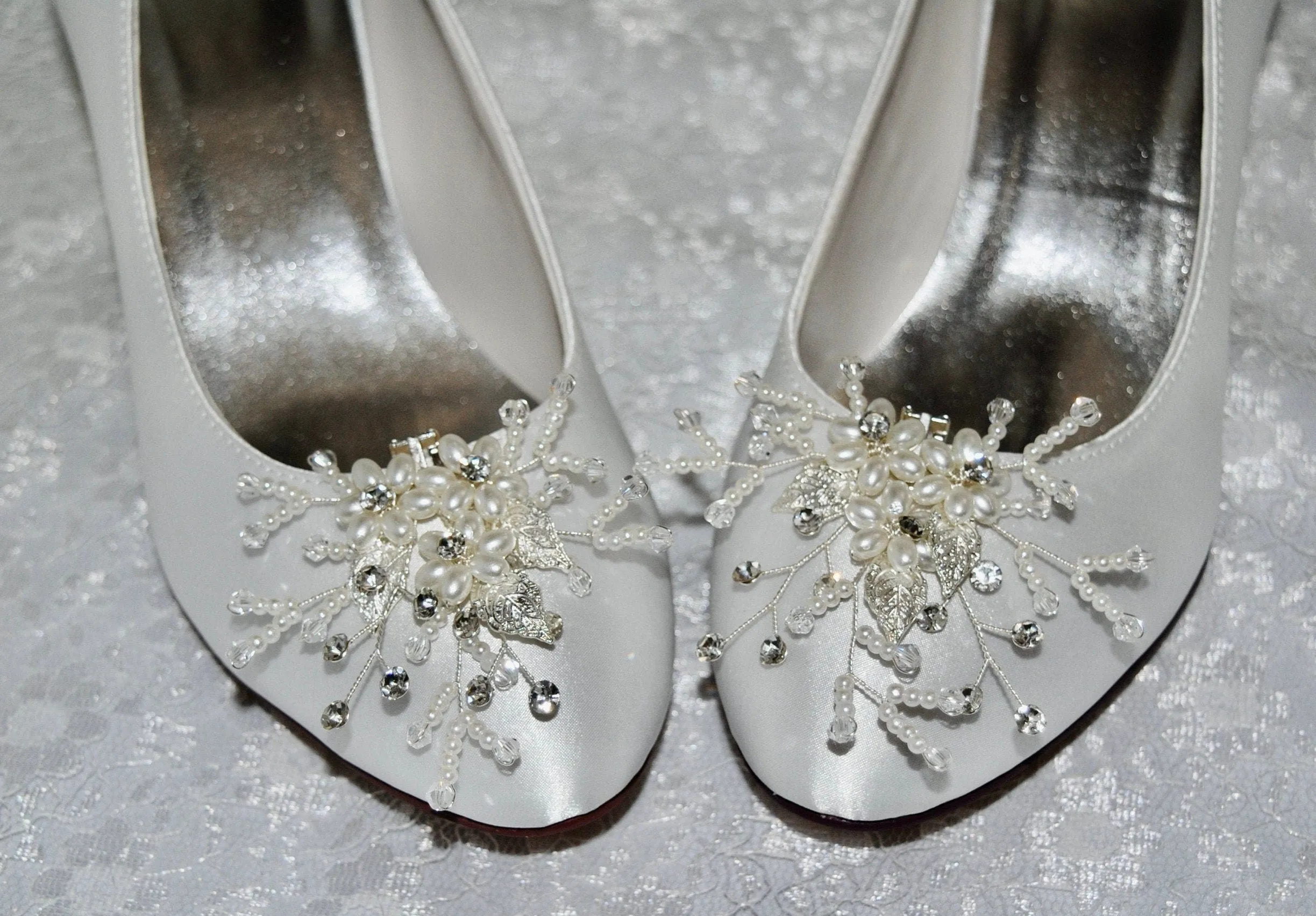 Pearl Shoe Clips