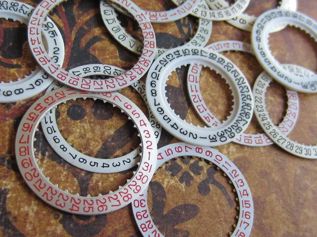 Vintage  Watch parts number date rings - g21